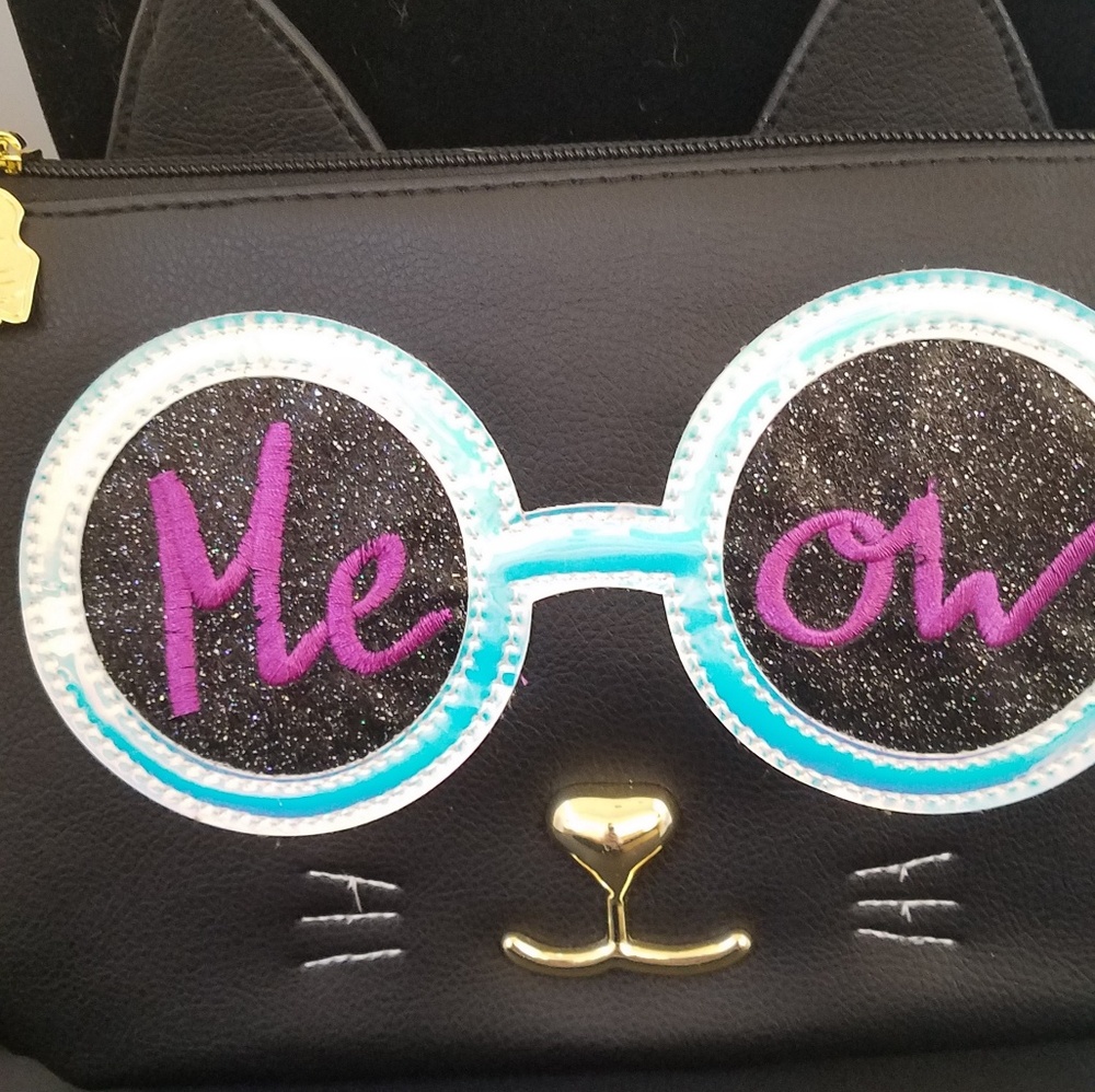 Betsey Johnson crossbody purse